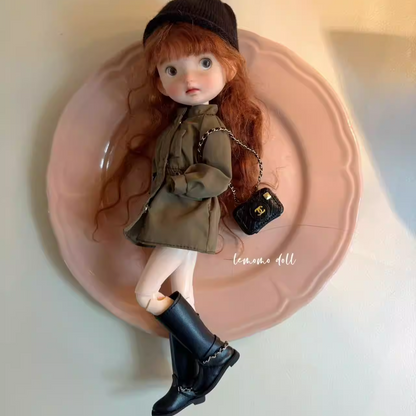 Blythe doll clothing, sizes: ob22/24, Azone, Landoudou. Stylish utilitarian trench coat with multi-pocket detailing and a fitted waist design.