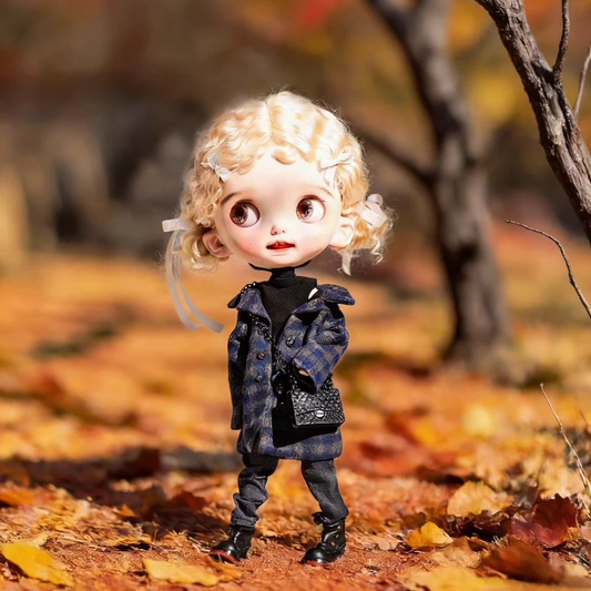 Blythe doll clothing, sizes: ob22/24, Azone, Landoudou. Forest-themed vintage doll outfit in cute style — delicate lace and floral details for a whimsical woodland aesthetic.